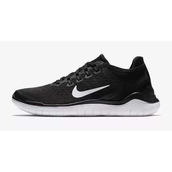 Nike Women’s Free RN 2018 Running Shoe, Black/White Fitness Shoes. Size:8 - Picture 2 of 6